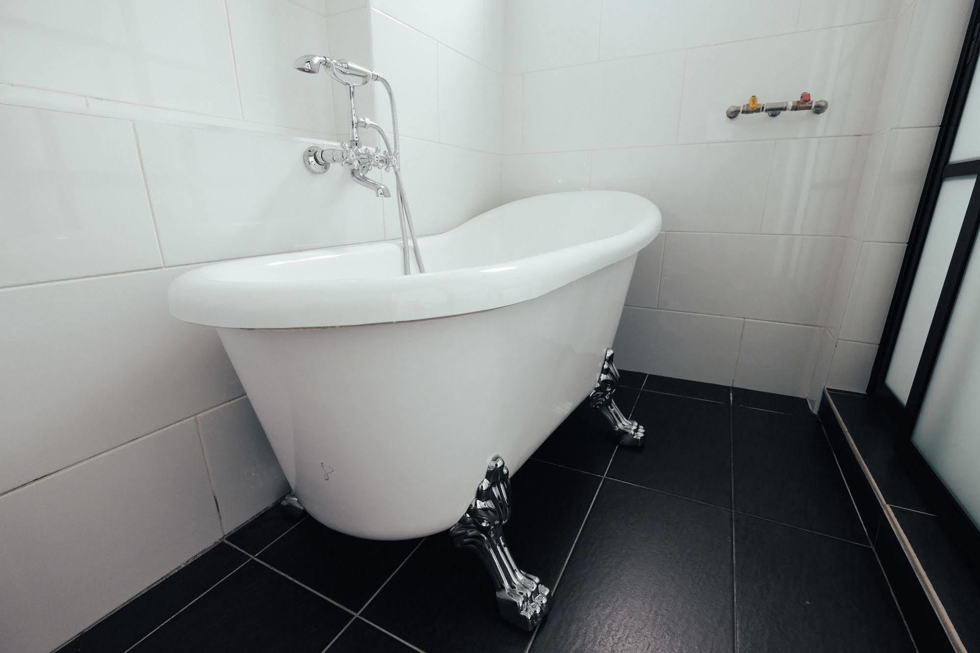 White Loft Hotel