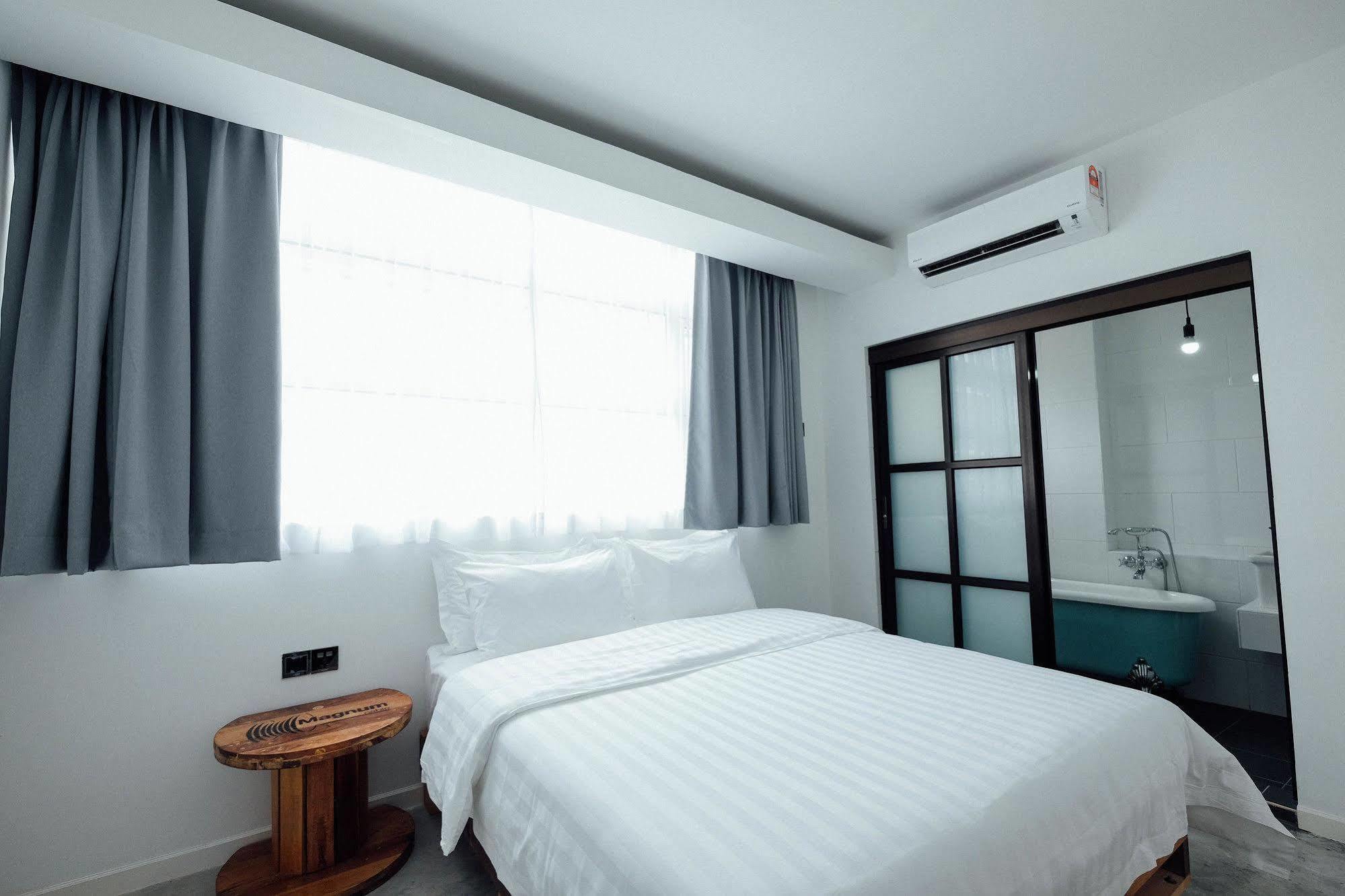 Hotel White Loft